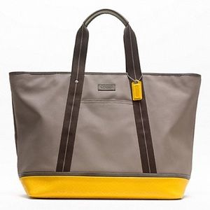 ONLY 1 LEFT - Coach Tote